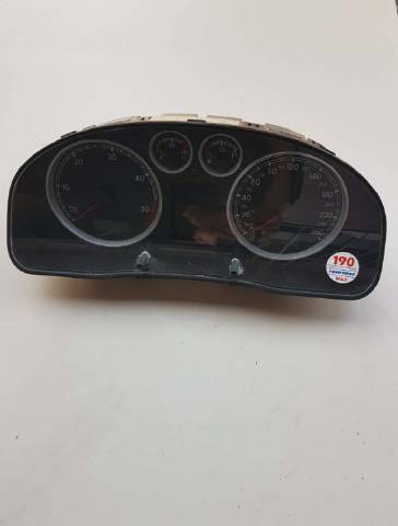 passat-2003-1.9-tdi-km-saati-tam-ekran